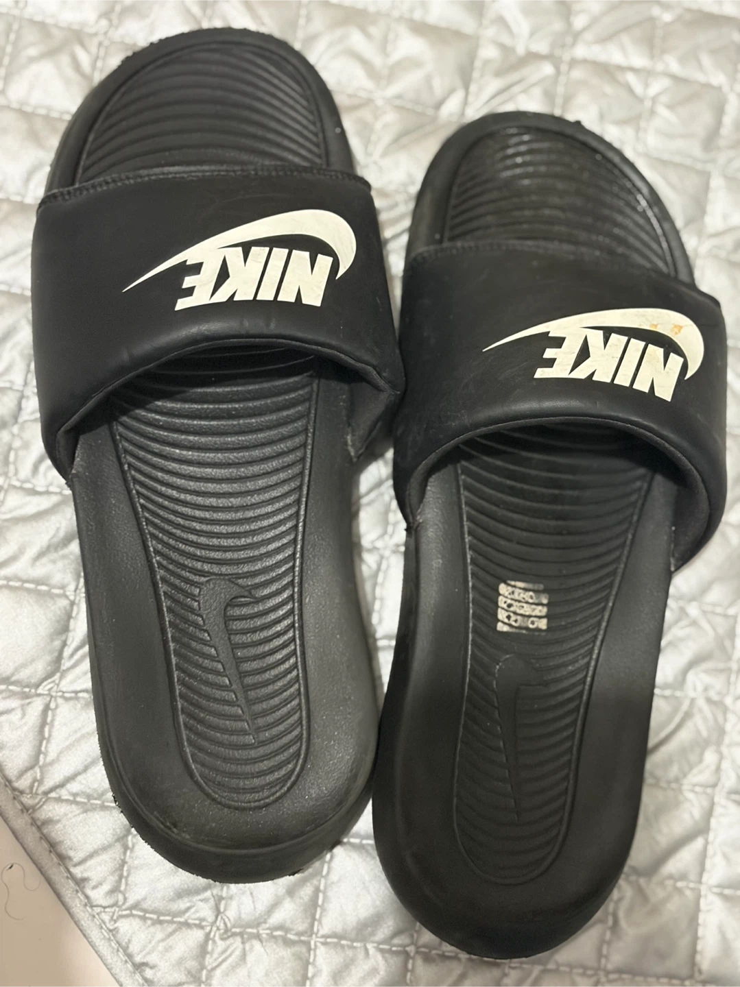 Slides and crocks - photo 5