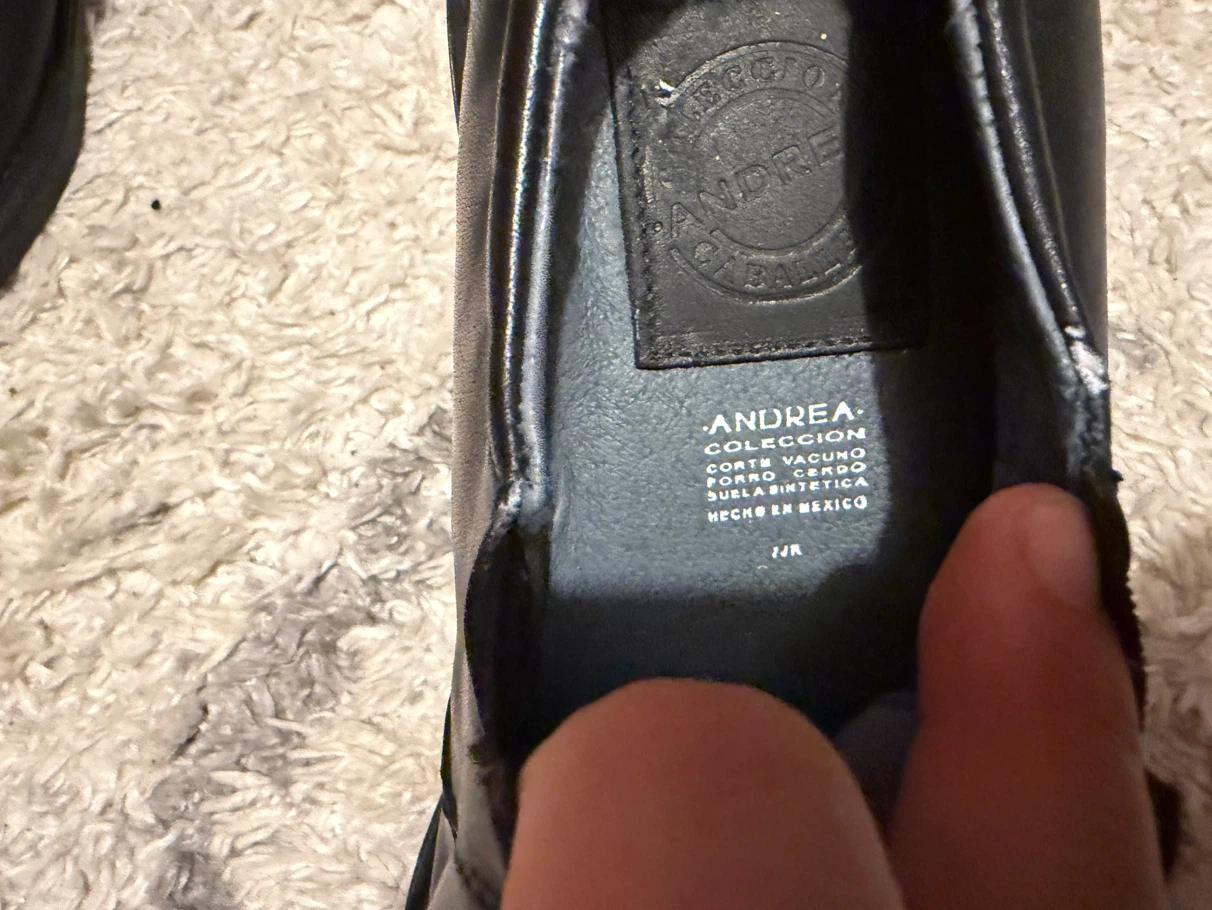 Andrea Caballero Black Leather Loafers - photo 3