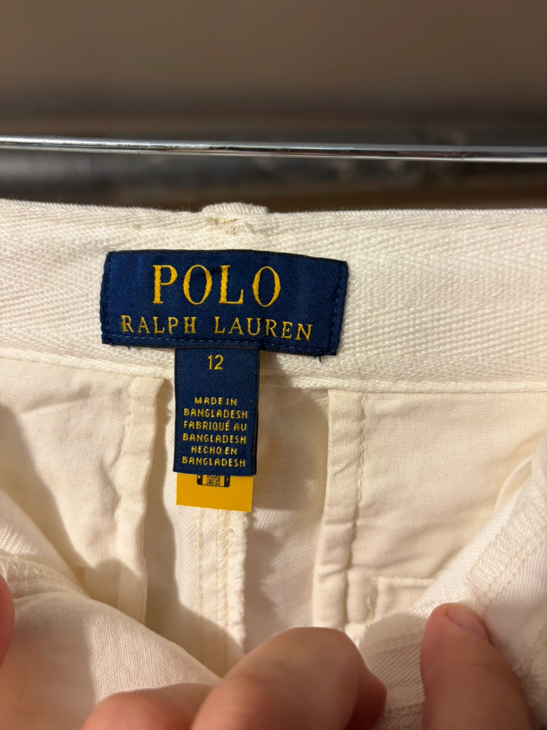 Buys shorts - photo 4