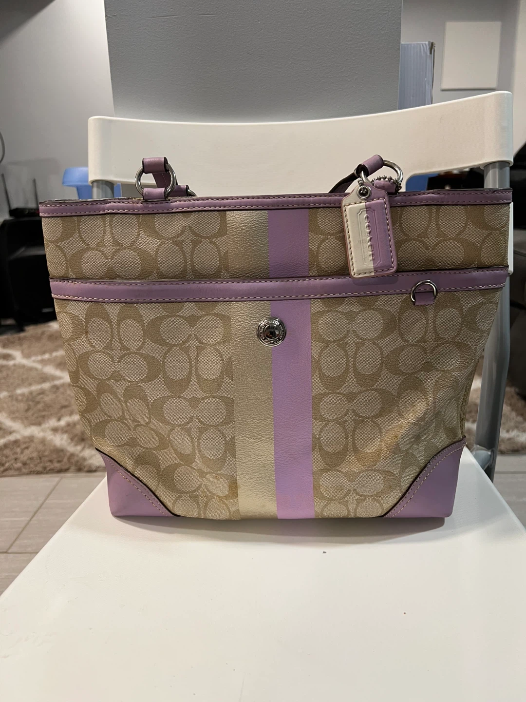 Coach Signature Tote Bag in Tan and Lilac - photo 5