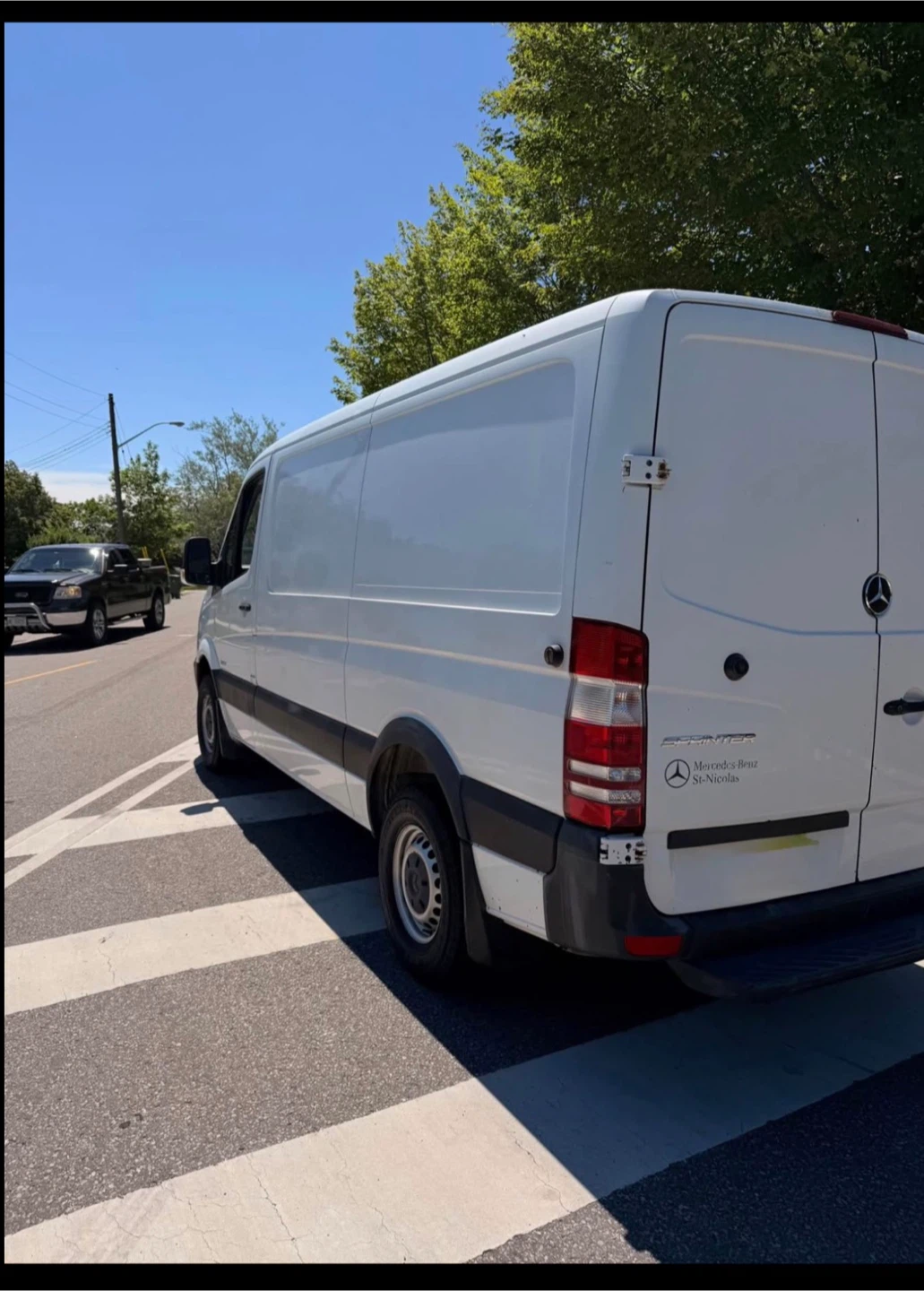 Delivery Mercedes-Benz Sprinter Cargo Van - photo 2