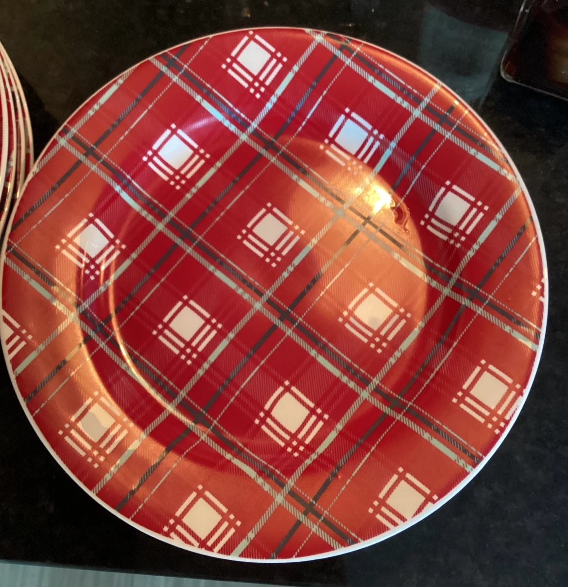 Set of Red Plaid Holiday Dinner Plates - photo 2