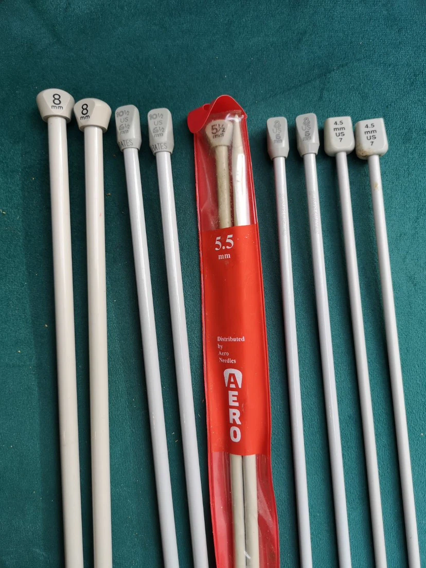 Assorted Aero Knitting Needles Set