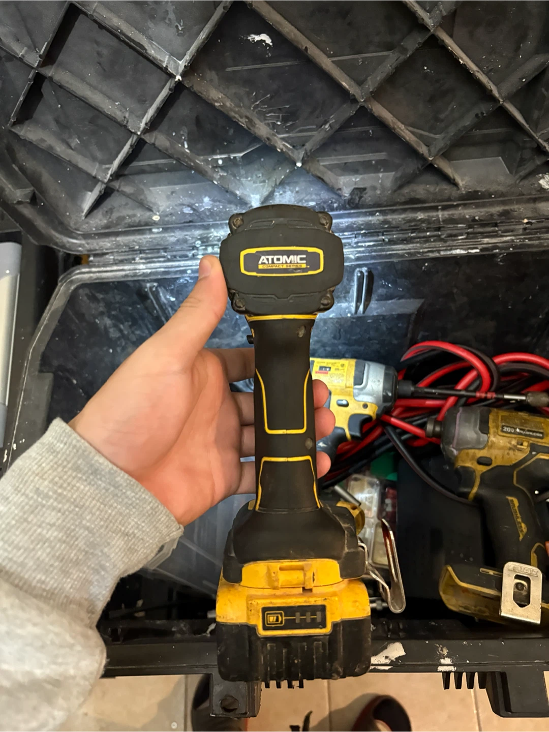 DEWALT Atomic 20V Max Brushless Impact Driver DCF850 - photo 3