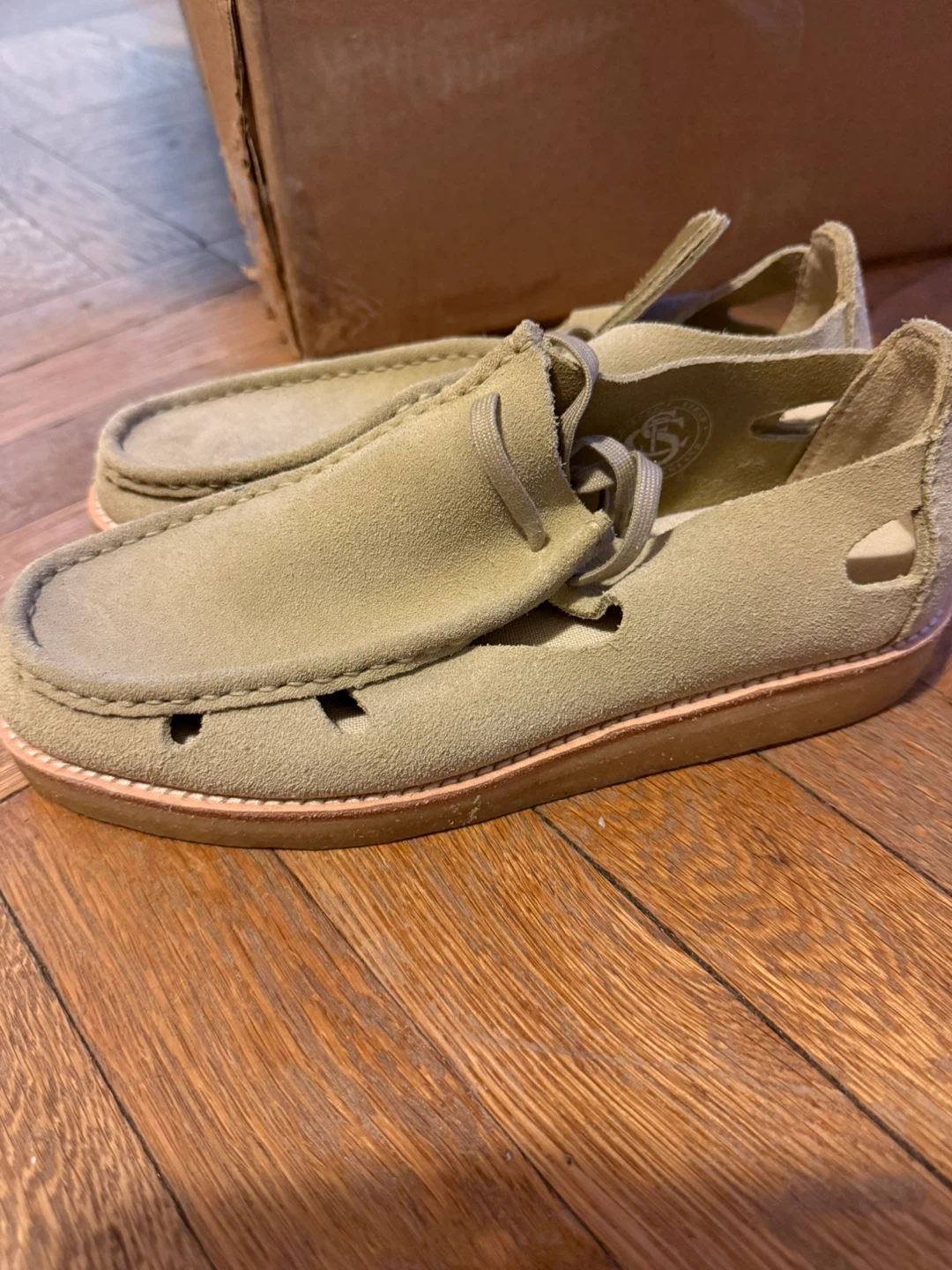 Size 5.5 US Clarks x Kith 8th Street Ridgevale Maple Lows - photo 3