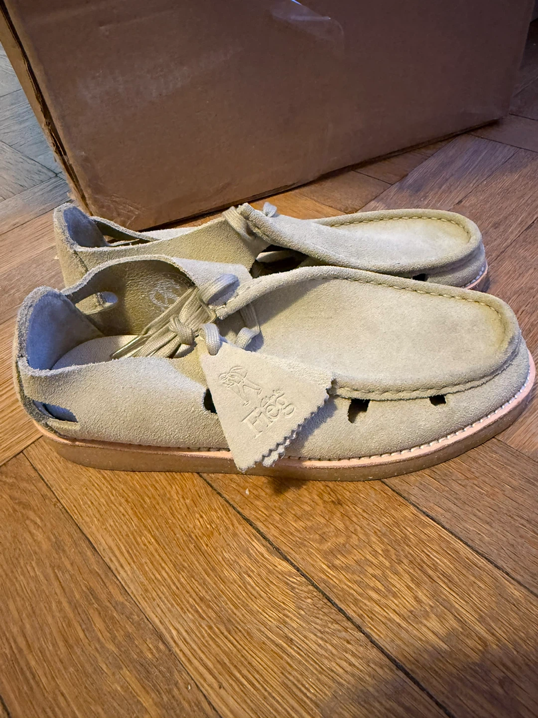 Size 5.5 US Clarks x Kith 8th Street Ridgevale Maple Lows - photo 4