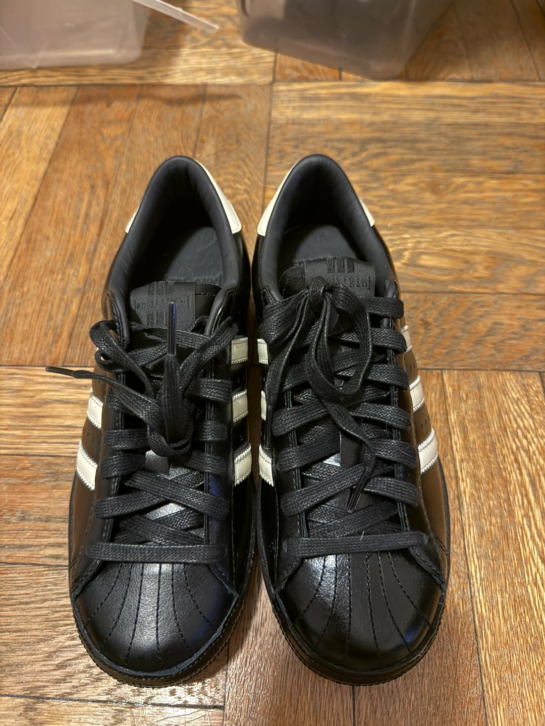 Size 4.5 Adidas Superstar Black and White - photo 2