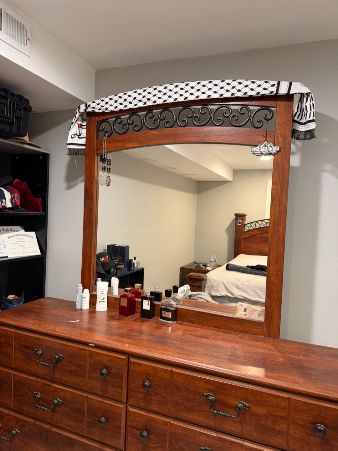 Wooden Dresser with Mirror - photo 3