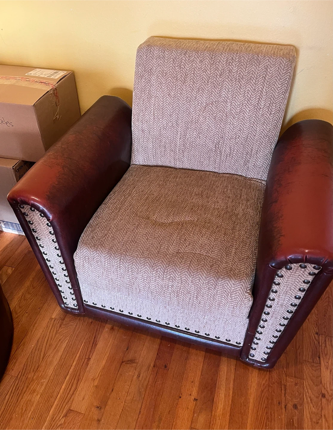 Istikbal Armchair with Storage - photo 2