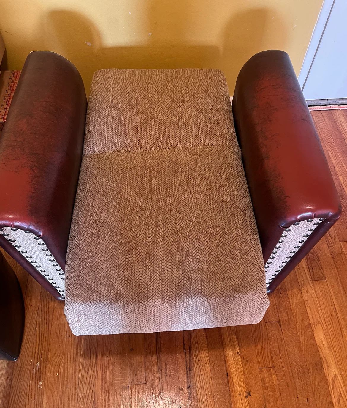 Istikbal Armchair with Storage - photo 3