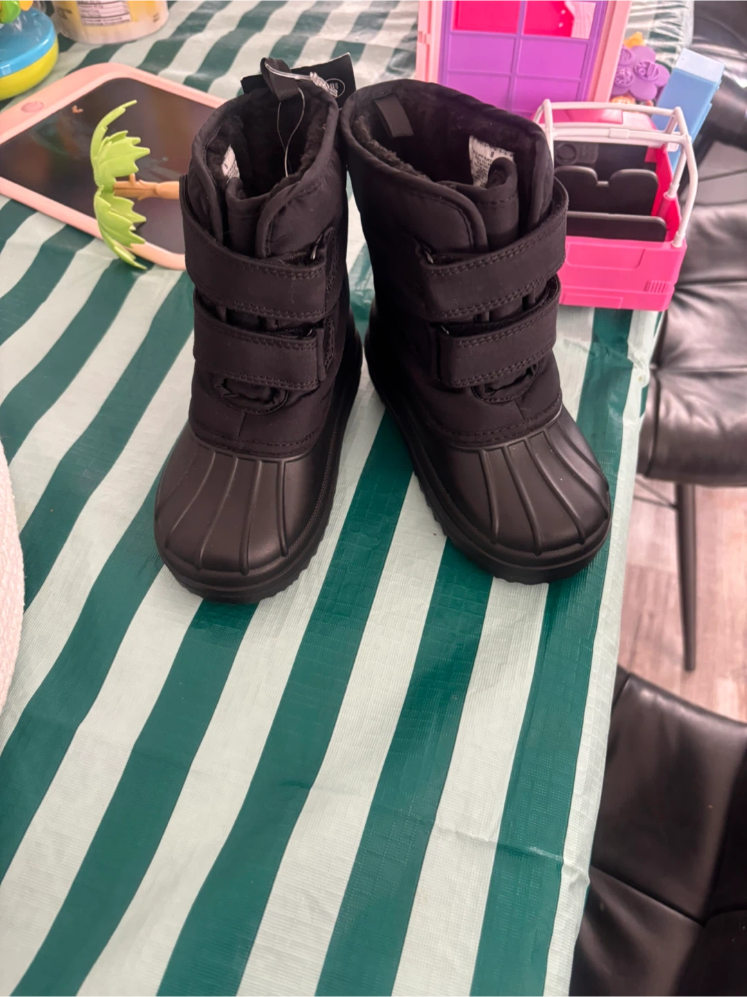 The Children's Place Snow Boots Size 8 - photo 2