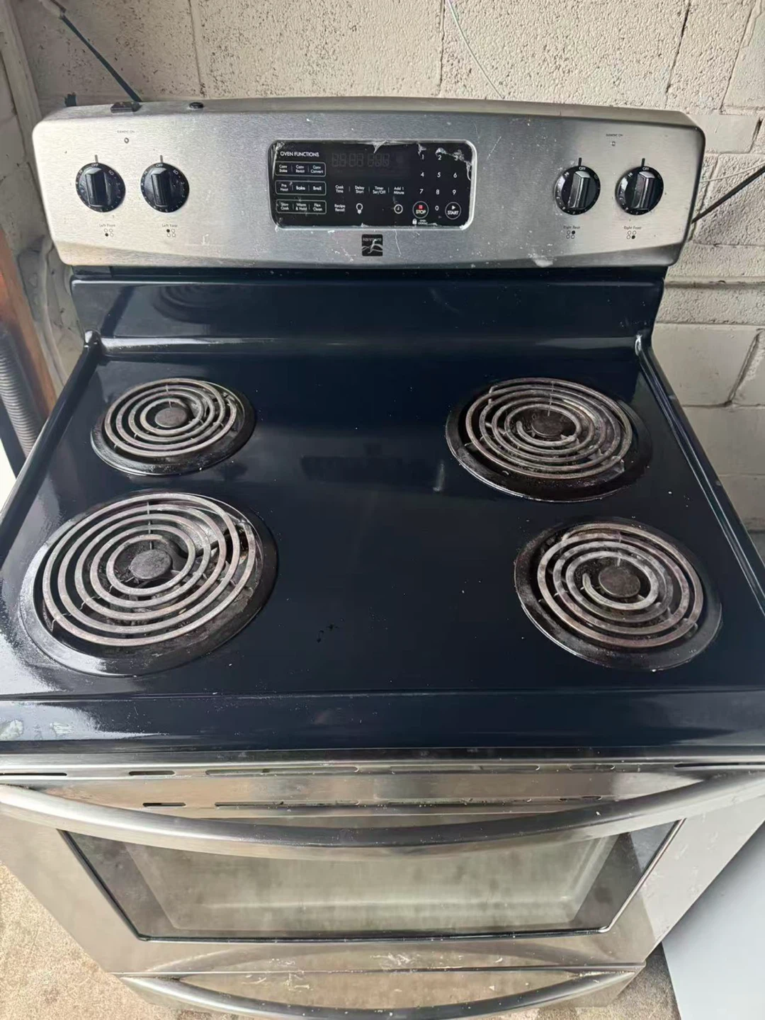 Good condition Kenmore stove $200 - photo 3