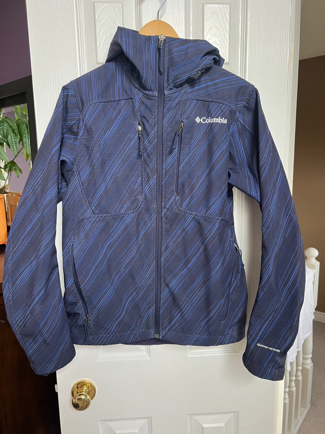 Columbia Women's Omni-Wind Jacket  - Small