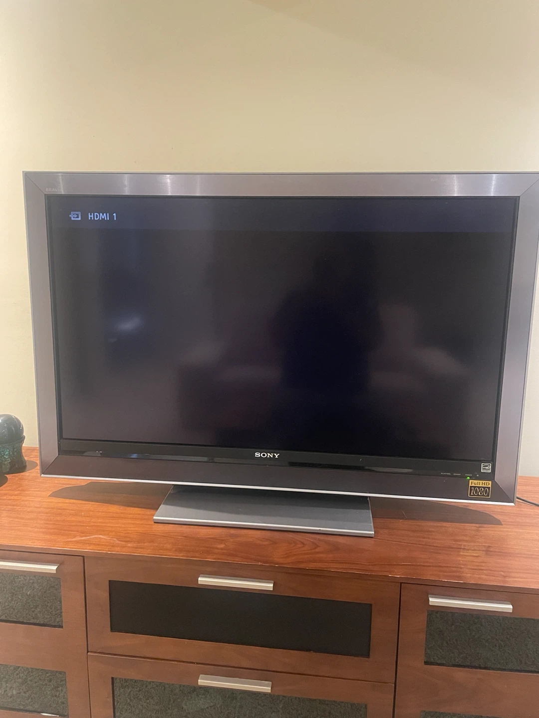 Sony Bravia KDL-46W3000 46 inch LCD TV - photo 3