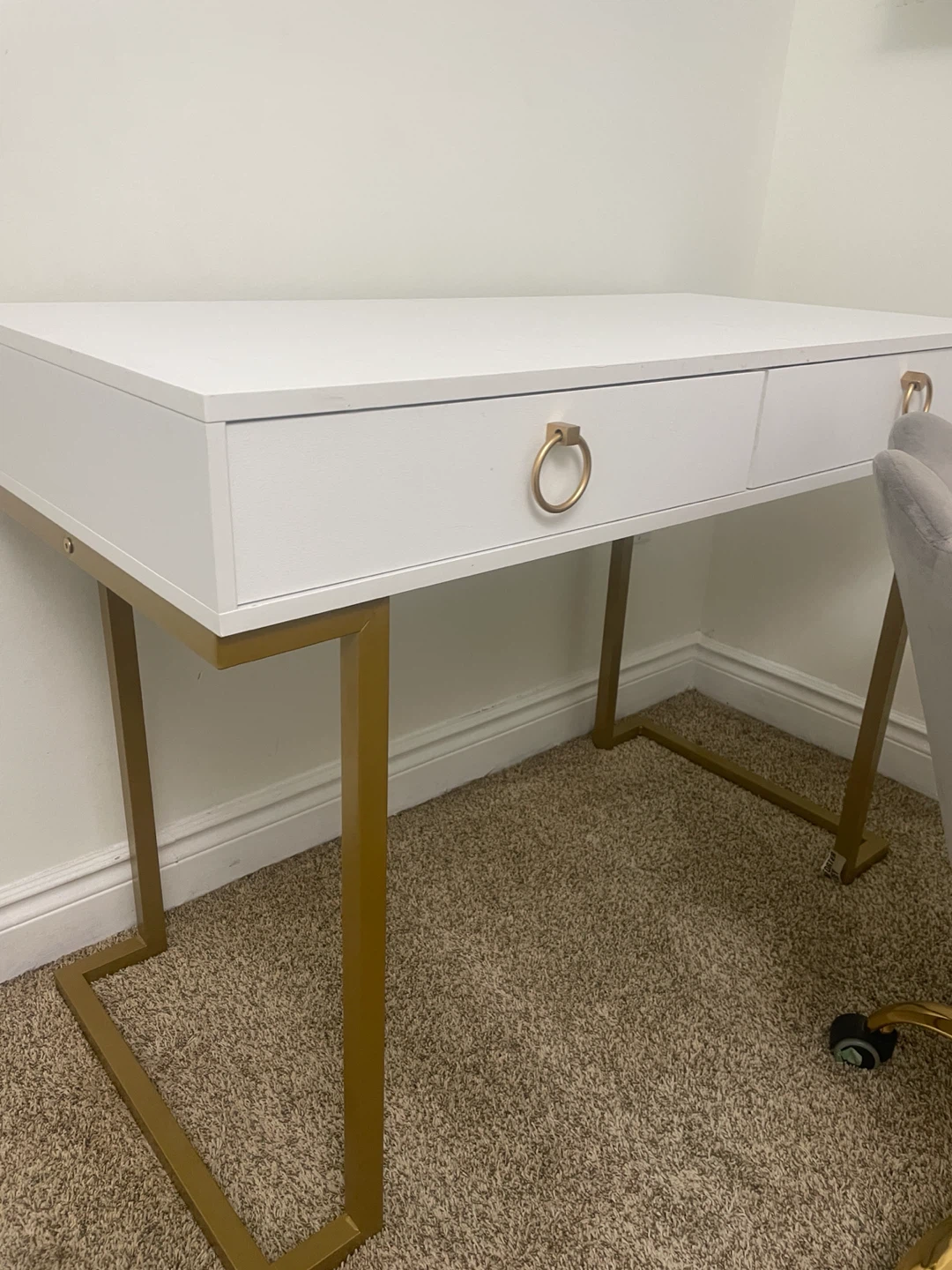 White and Gold Vanity Desk