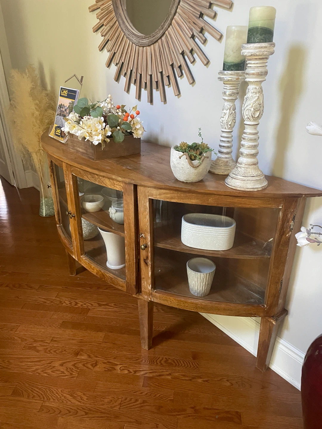 Wooden Curved Display Cabinet - photo 2