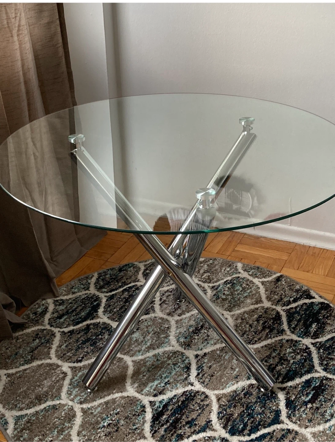 Round Glass Dining Table