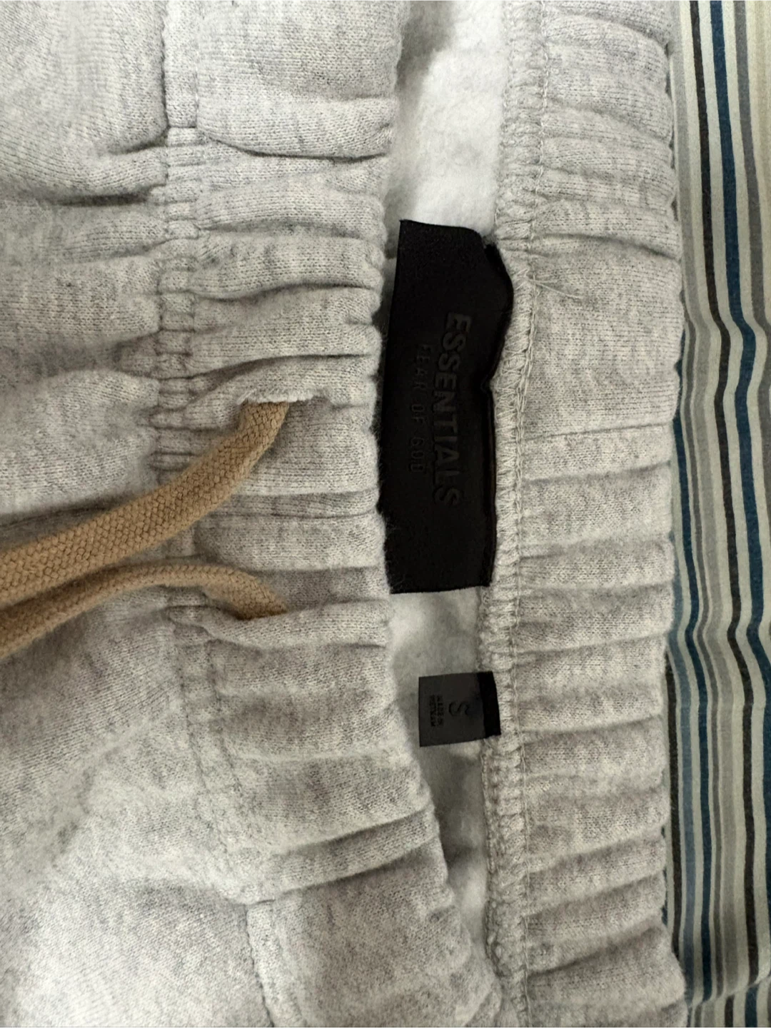 Fear of God Essentials Sweatpants Grey - photo 2