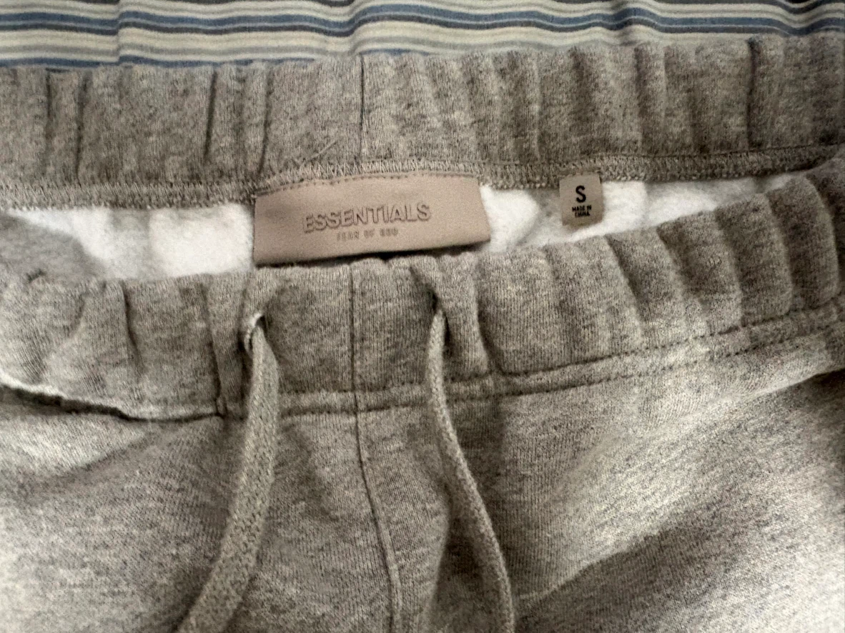 Fear of God Essentials 1977 tracksuit - photo 3