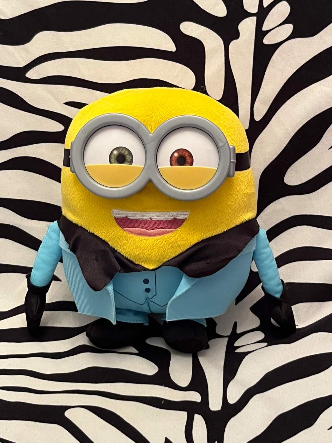🎶 Illumination's Minions: The Rise of Gru Dancing Bob Minion 🎶 - photo 2