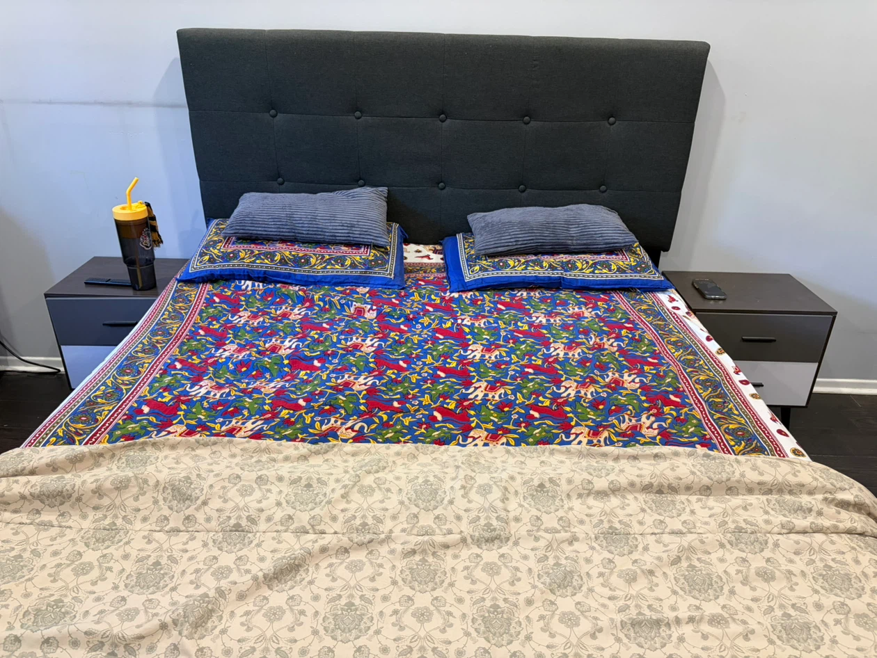 Grey Button-Tufted Bed Headboard - photo 3