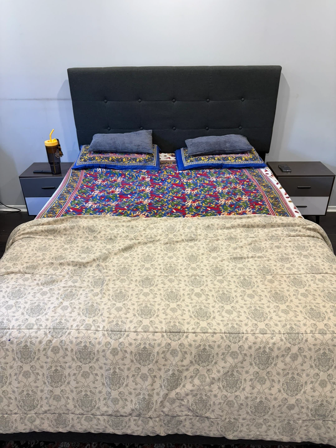 Grey Button-Tufted Bed Headboard - photo 4