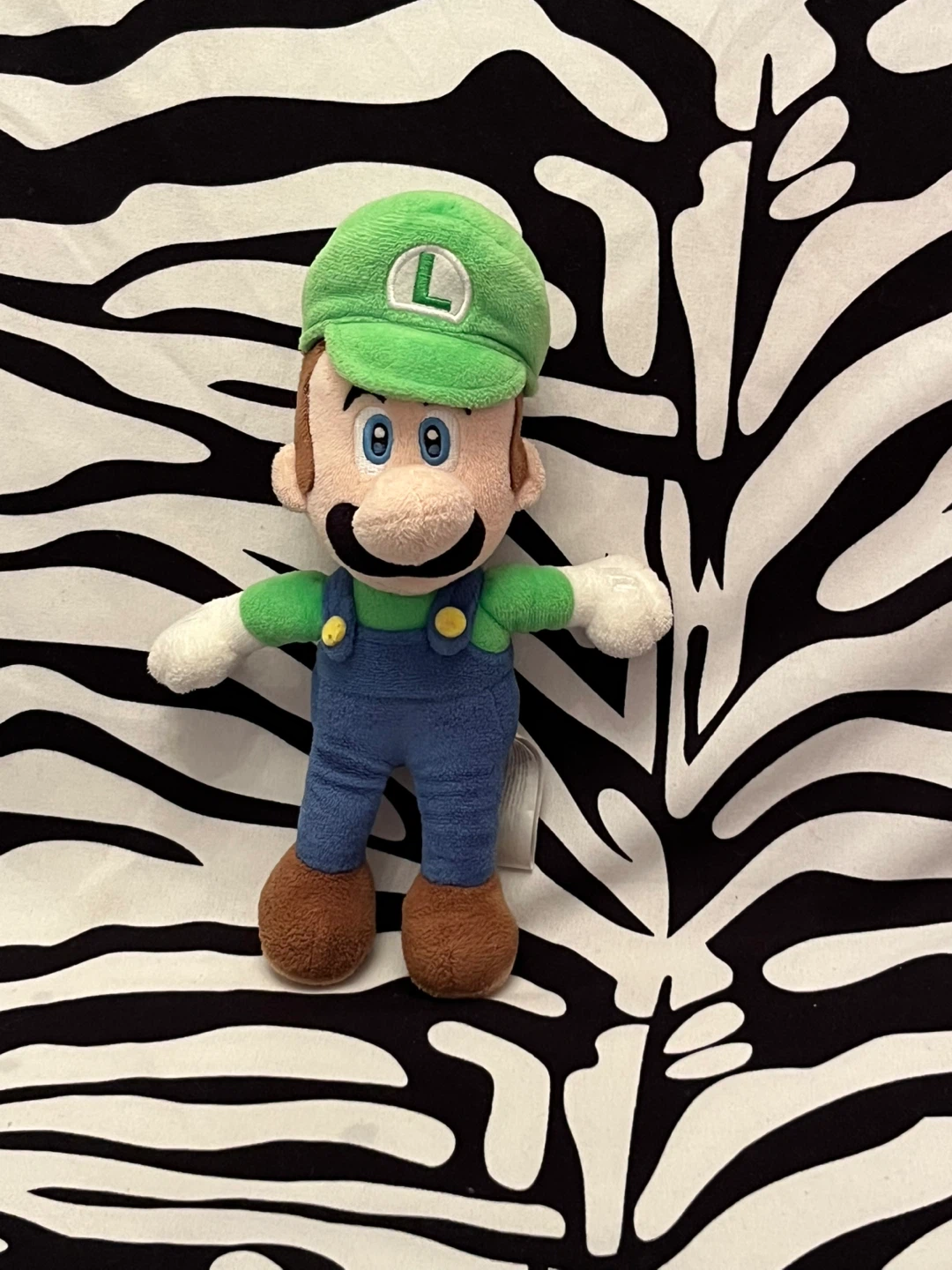 💚 Super Mario Bros 10 inch Luigi Plush Toy 💚