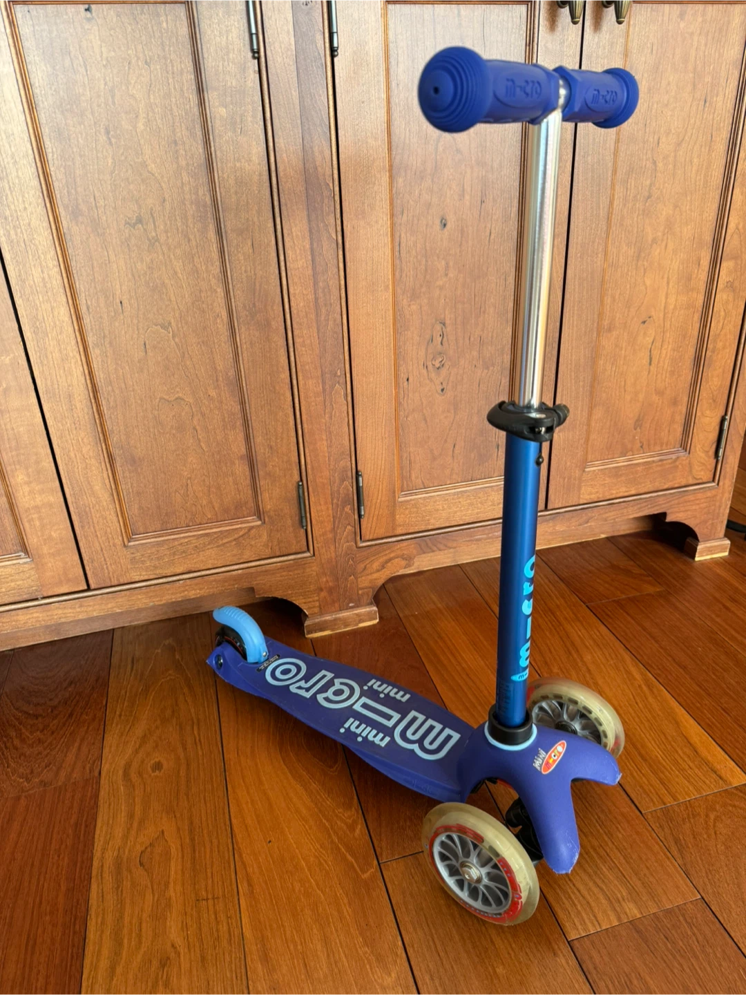 Micro Mini 3-in-1 Deluxe Scooter - photo 4