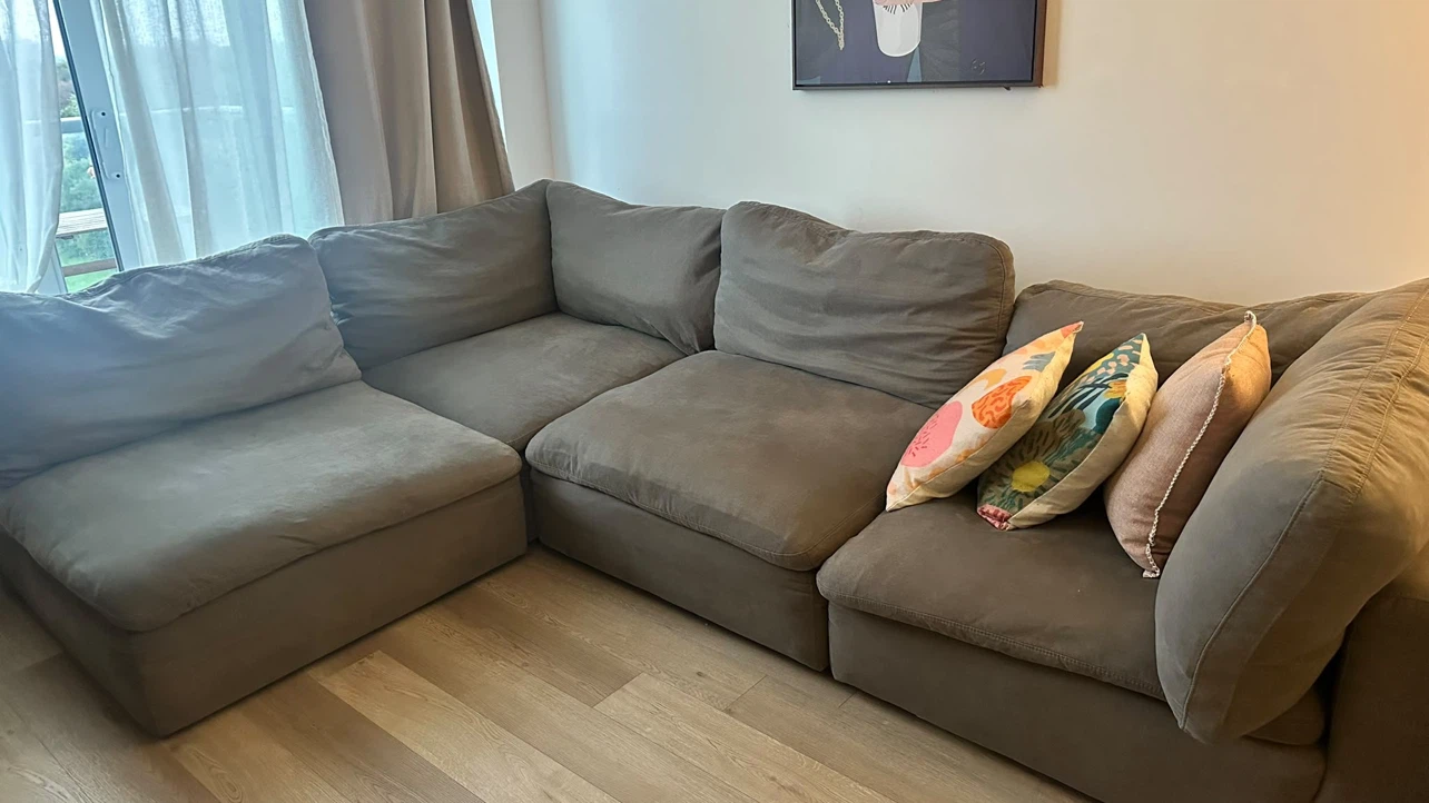 4-Piece Modular Grey Sectional: Super Plush, Rearrangeable - photo 2