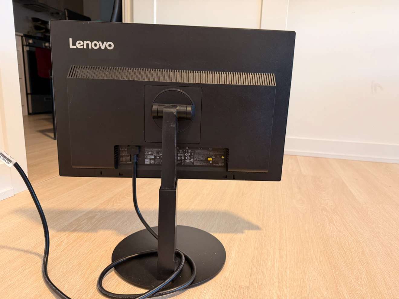Lenovo ThinkVision T2224pC Monitor - photo 3