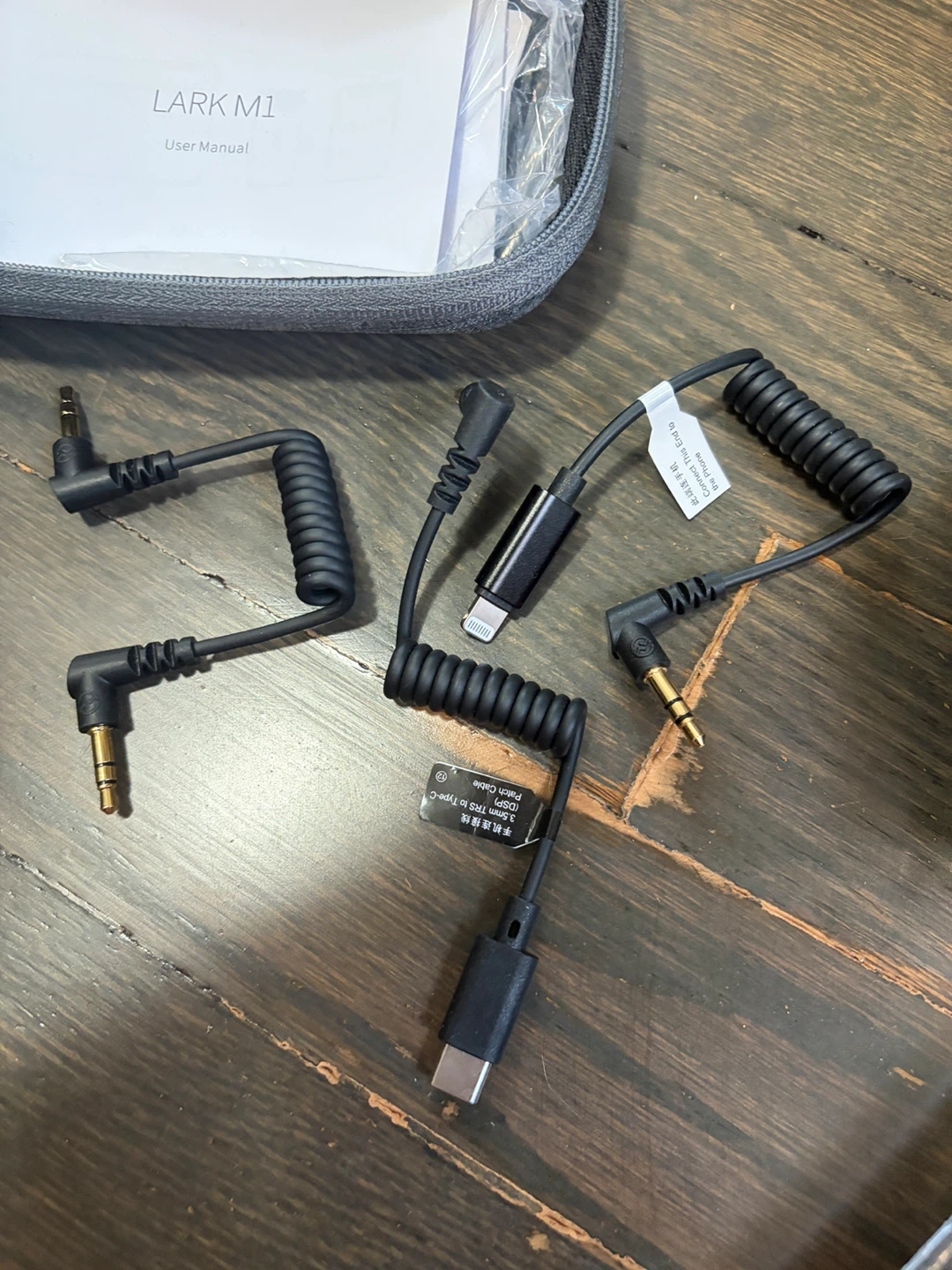 Hollyland Lark M1 Lavalier Duo Mic Set - photo 4