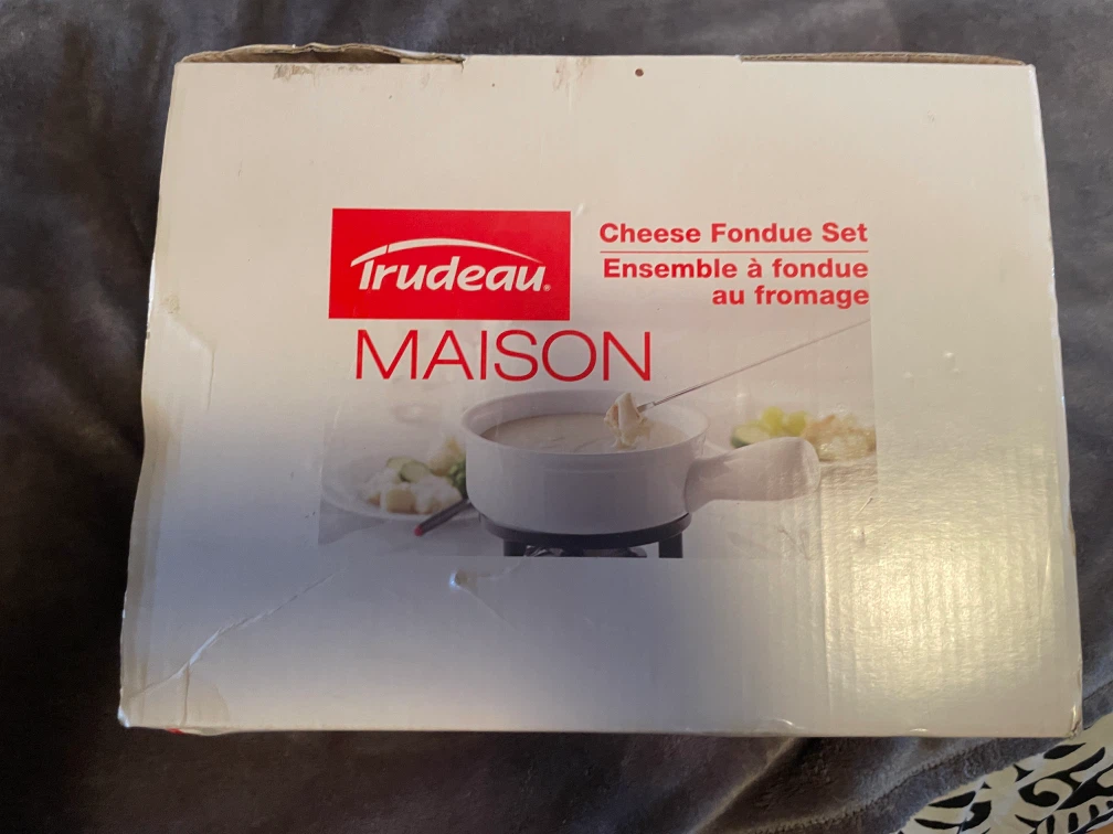 Trudeau Maison Classico Cheese Fondue Set
