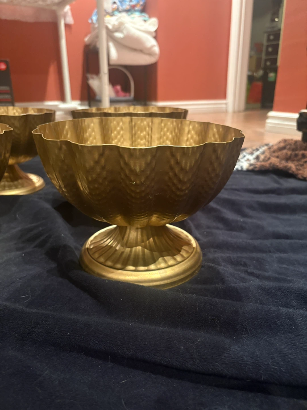 Set of 4 Gold Pedestal Bowls - photo 3