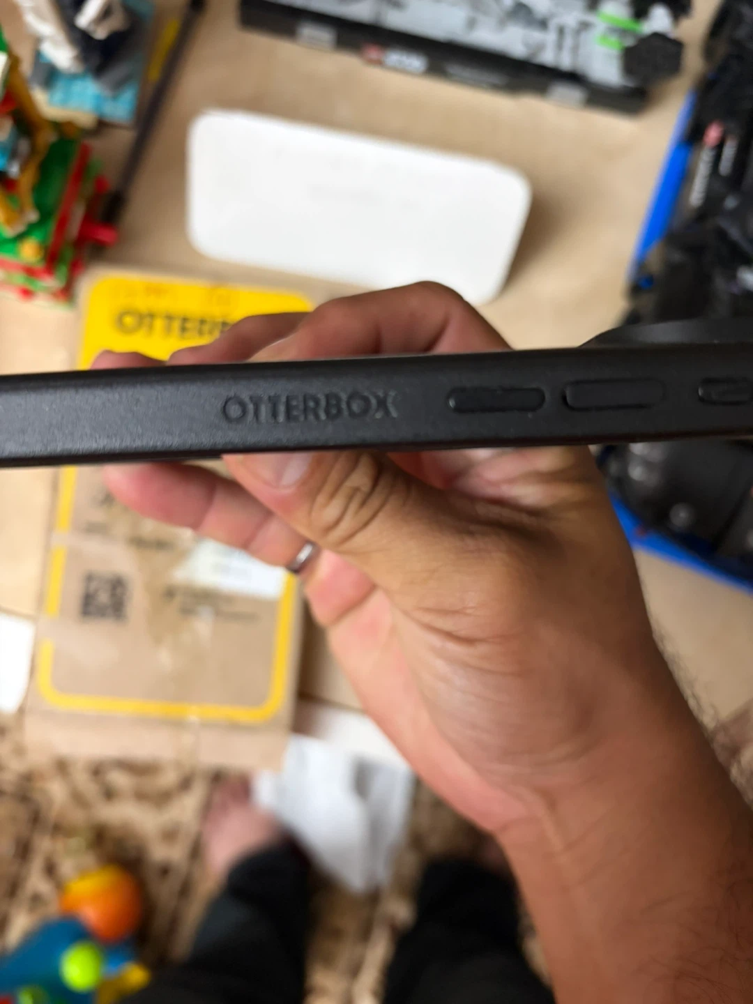 OtterBox Symmetry Series for iPhone 17 Pro Max - photo 3