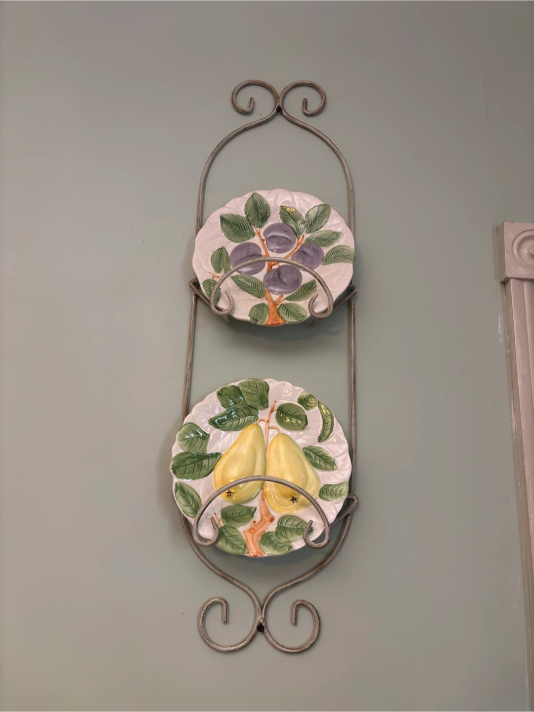 Wall Mounted Decorative Plate Rack