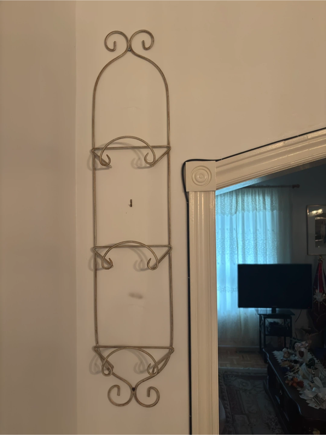 Wall Mounted Decorative Plate Rack - photo 2