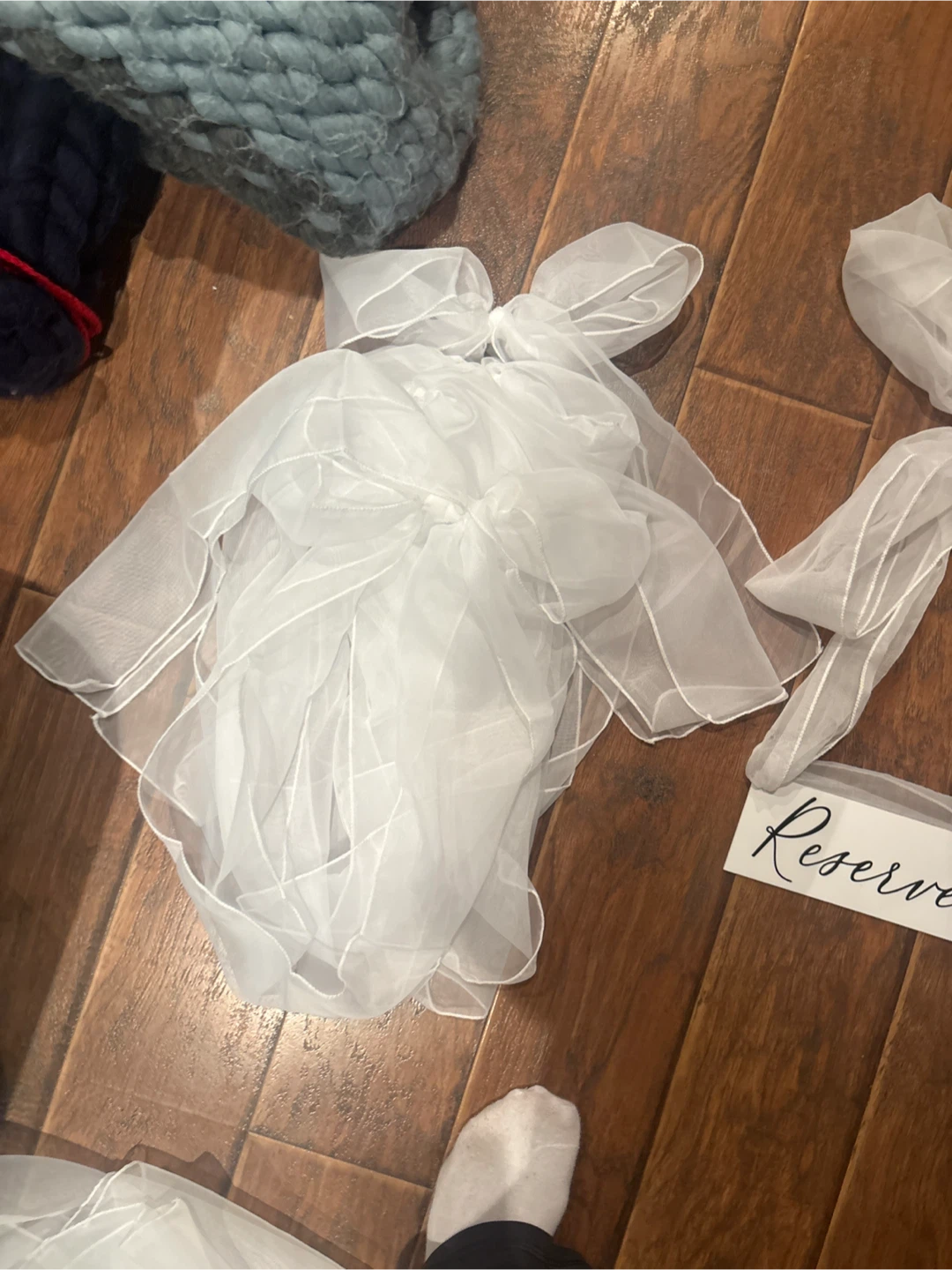 Set of Two Reserved Signs with White Organza Bows - photo 2