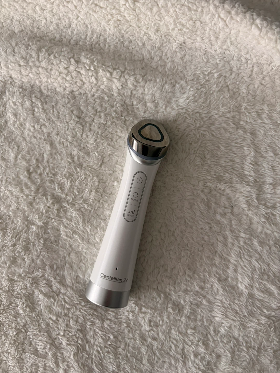 Centellian 24 Madeca Prime Facial Device