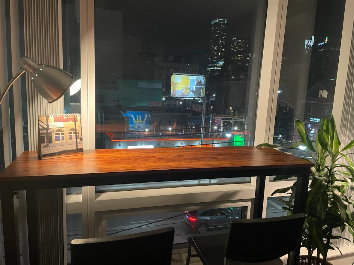 53” Bar Table + 2 Stools - photo 2