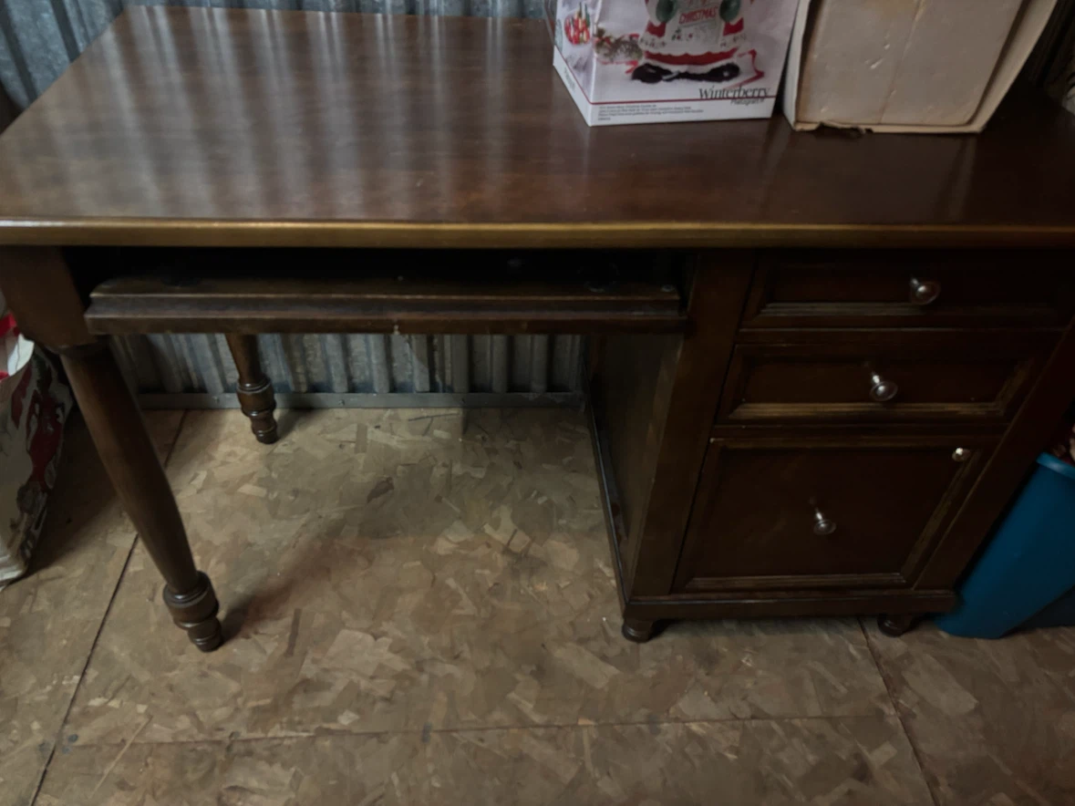 Traditional Wood Desk with Drawers