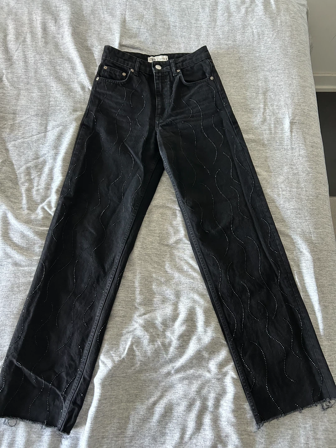 Zara black embellished denim jeans - photo 2