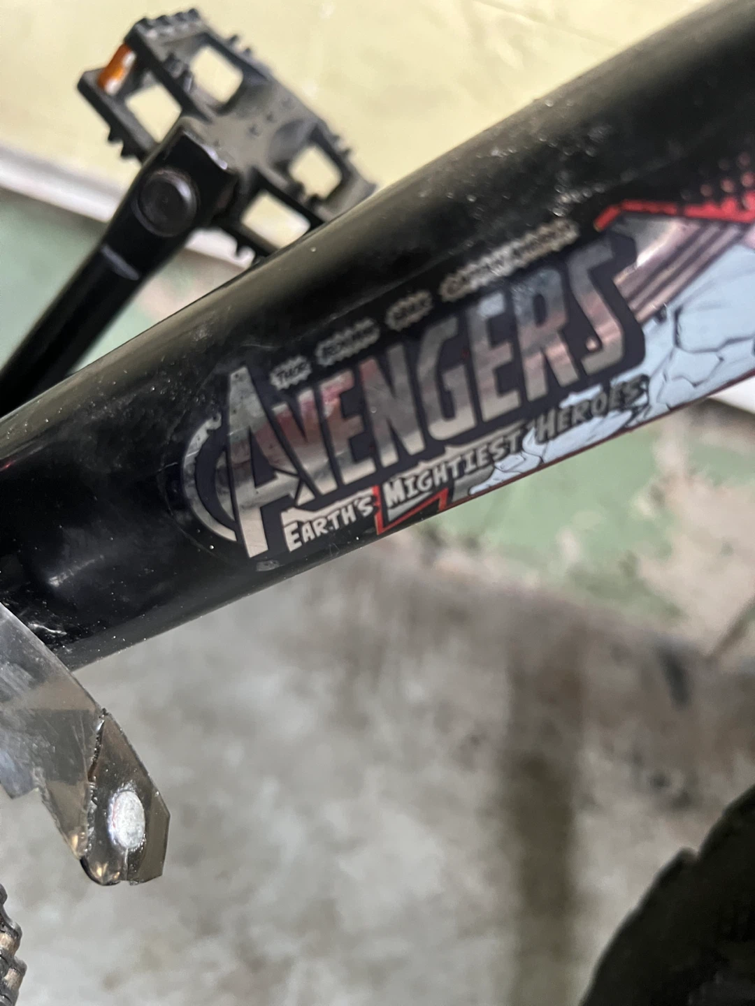 BMX 18 inch Huffy Avengers Bike with pegs - photo 2