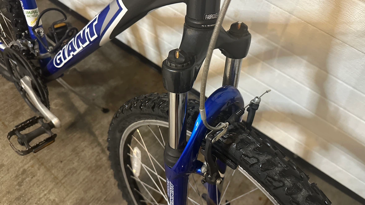 Giant Boulder SE Mountain Bike - photo 5