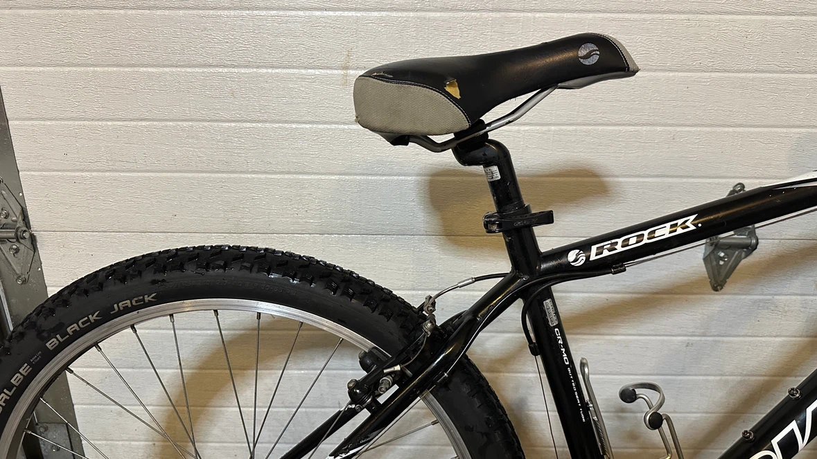 Giant Rock Mountain Bike - photo 3