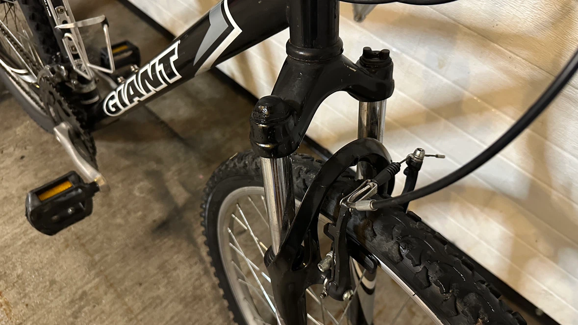 Giant Rock Mountain Bike - photo 5