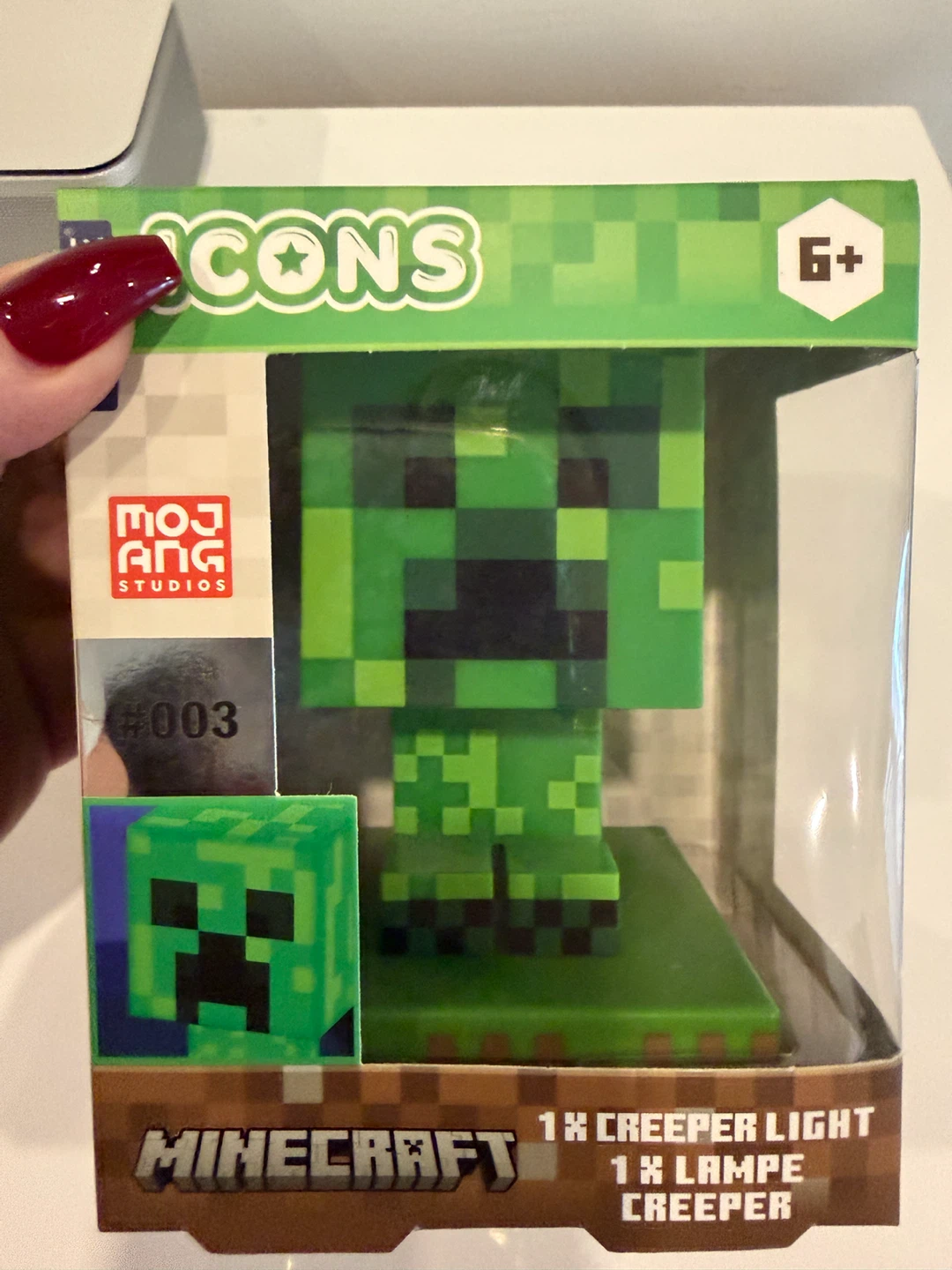 Brand new Minecraft Creeper nightlight lamp - photo 4
