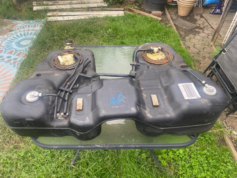 Ford explorer 3.5L v6 fuel tank gas tank - photo 2