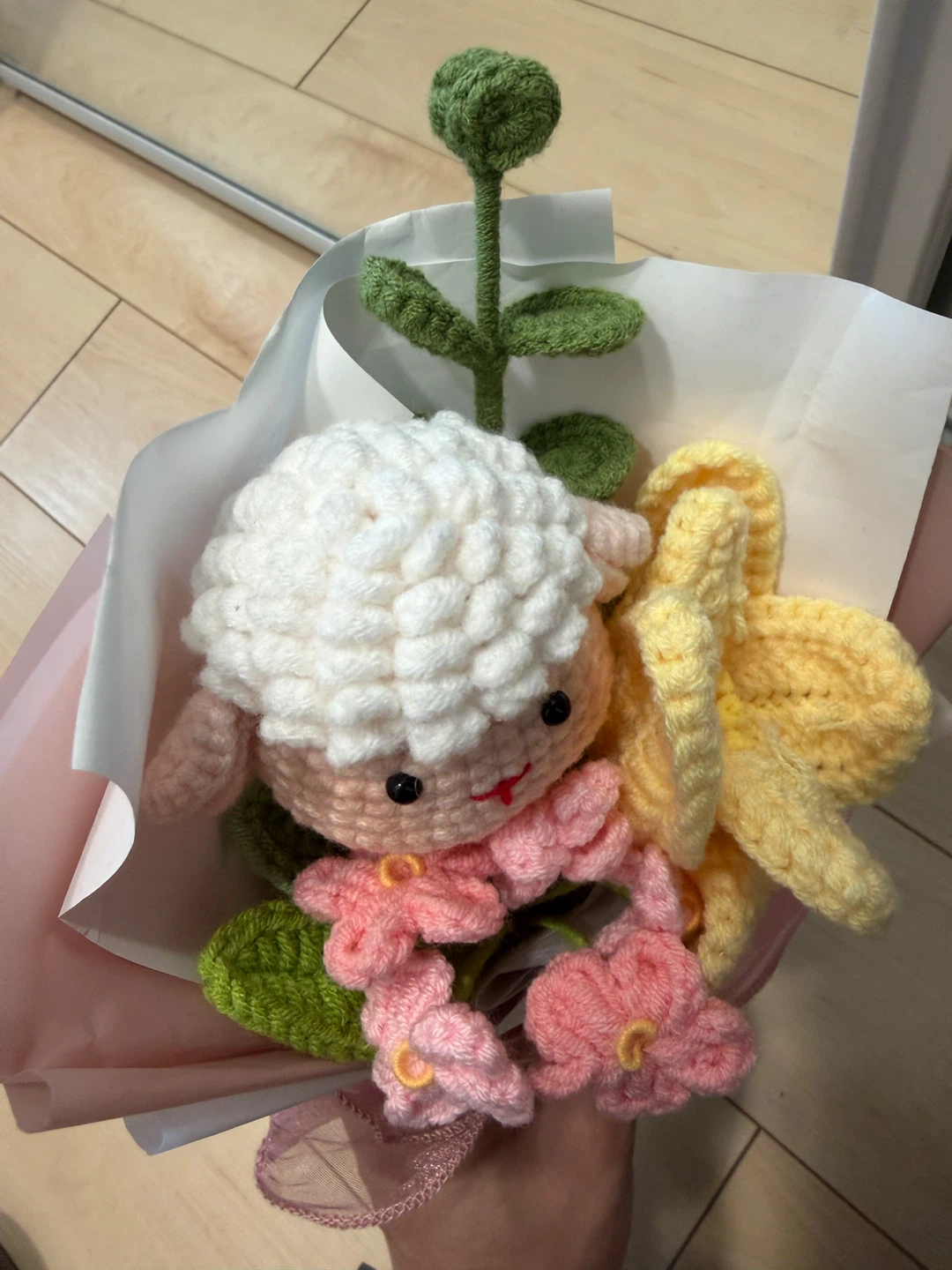 Crocheted Sheep and Flower Bouquet - photo 2