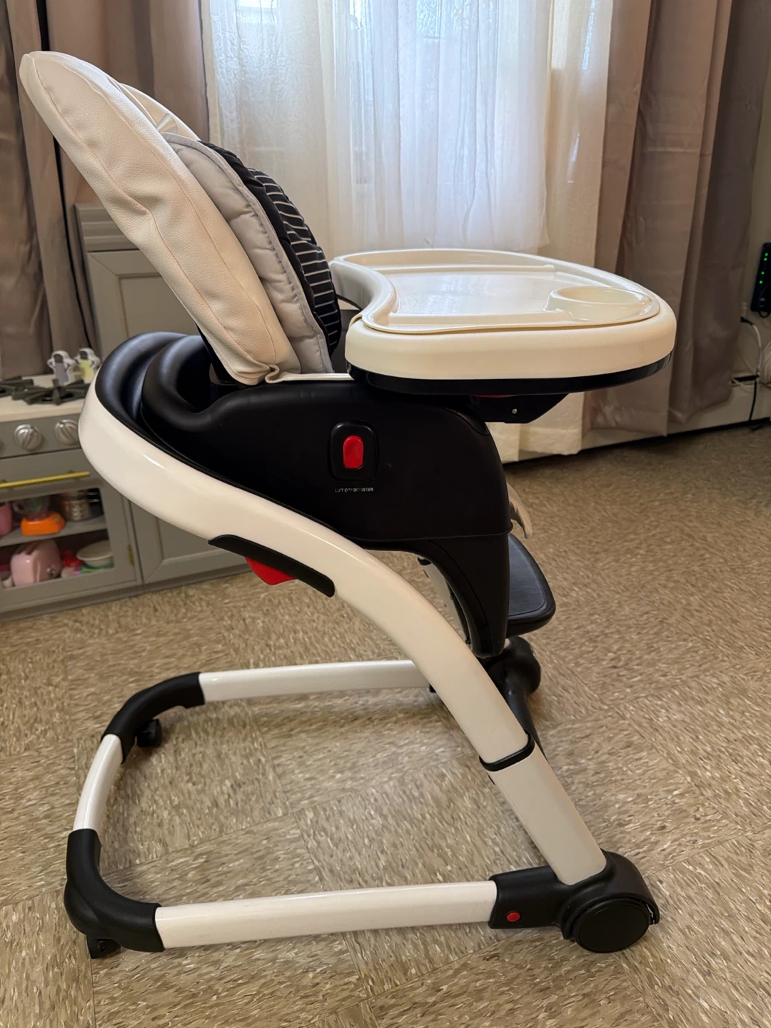 Graco Baby High Chair - photo 2