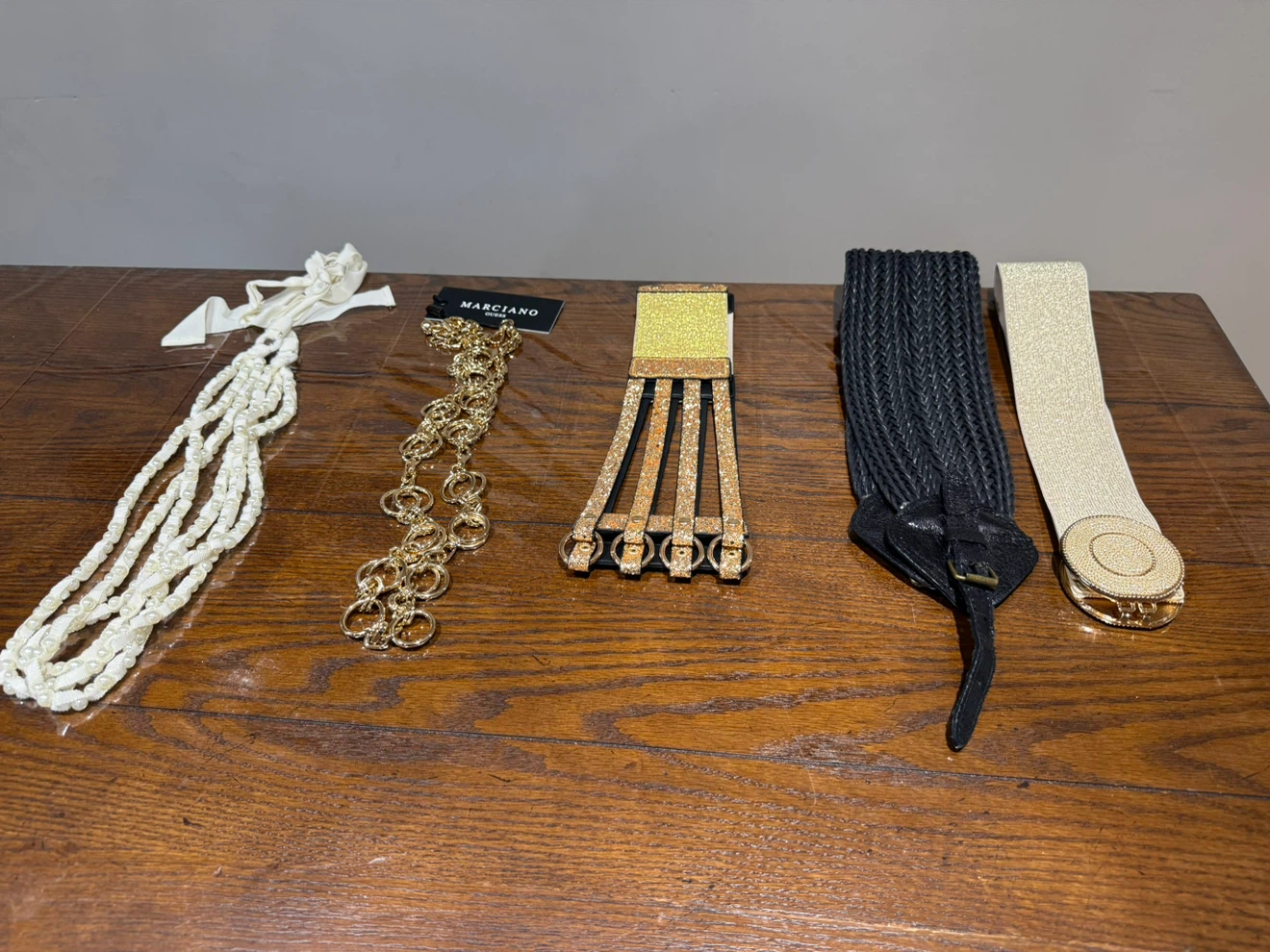 Assorted Women's Belts - photo 4